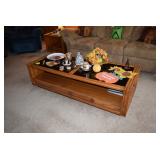 Coffee table, seasonal decor