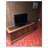 Entertainment Unit & Flat Screen TV