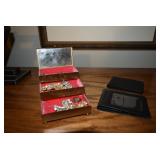 Jewelry & Wallets