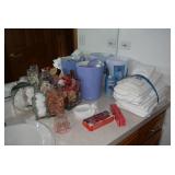 Toiletries & Linens