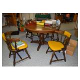 Round Table & 4 Chairs