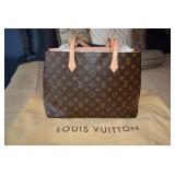 Louis Vuitton Purse