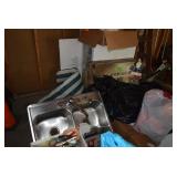 Kitchen Sink & Faucet