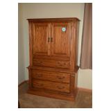 Dresser Hutch