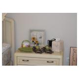 Dresser & Home Decor