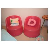 2 Chairs & Pillows