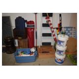Garage Items, Flag, Ladder