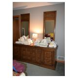 Dresser, Mirrors, & Linens