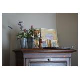 Home Decor & Art