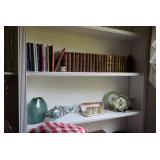 Encyclopedias & Home Decor