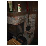 Fireplace Tools & Decor