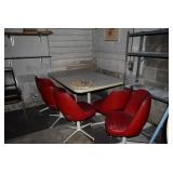 Table & Chairs