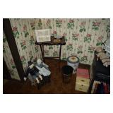 Vintage Dolls, Decor