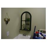 Mirror, Home Decor, Cleaning Supplies