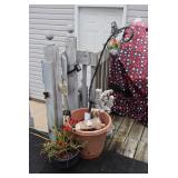 Outdoor Pot, Plant, & Decor