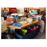 Assorted Kitchen Items