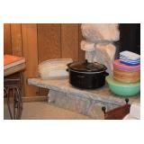 Crockpot & Kitchen Items