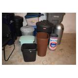 Garbage Cans & Wastebaskets