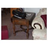 Side Table w Radio