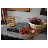 Office Supplies, Baskets