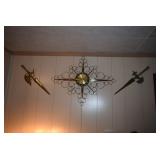 Vintage Wall Art & Clock