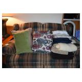 Love Seat, Throws, Blankets, Decorative Pillows
