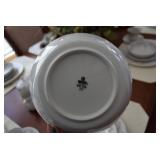 "Premiere" Fine China