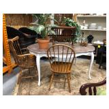 Table & Chairs