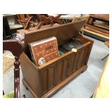 Vintage Phonograph & albums