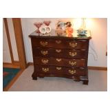 Dresser & Home Decor