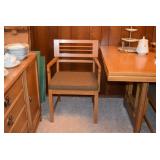 John M Smyth Table & 4 Chairs