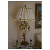 Lamp, Figurines