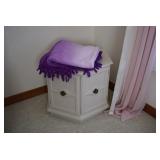 Side Table, Throw
