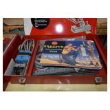 Erector set