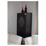 Home Decor & Cabinet