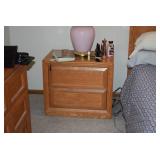 End Table, Lamp, & Toiletries