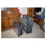 Luggage & Dresser