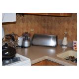 Bread Box, Veggie Chopper, Cuisinart Food Processor, Teapot, Spice Rack