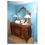 Vintage Dresser, Mirror, Lamps