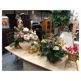 Seasonal & Artificial Floral Arrangement