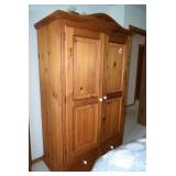 Wardrobe Cabinet