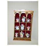 Display Shelf & Decor