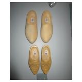dutch wood shoes