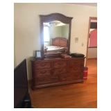Dresser w/ mirror