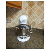 Kitchen-aide Mixer