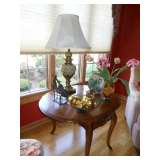 Drop leaf Ethan Allen Table