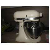 Kitchen Aide Mixer
