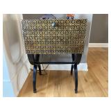 Accent Table