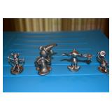 Hudson Pewter - figurines - four (4) - Donald Duck - 656, Mickey on skis (0401)(Schmid), Mickey Mous