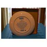 1990 Eighth Limited Edition - "A Holly Jolly Christmas" - 8932/20000